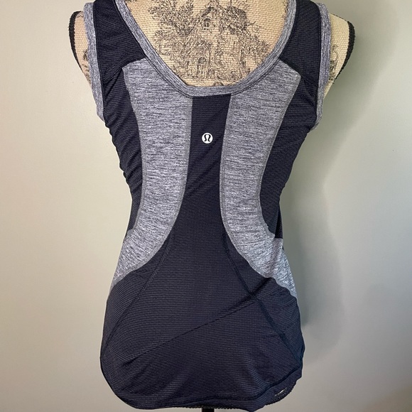 Lululemon tank top - Picture 2 of 2